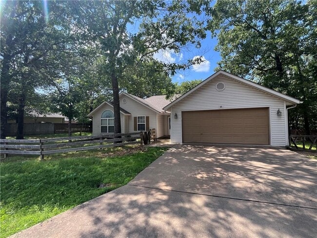 11 Headley Dr in Bella Vista, AR - Building Photo - Building Photo