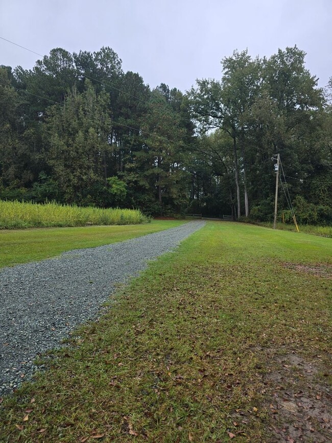 794 Edwards Rd in Sanford, NC - Building Photo - Building Photo