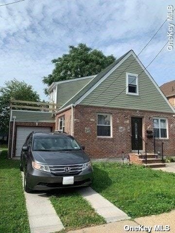 property at 111-38 176th St