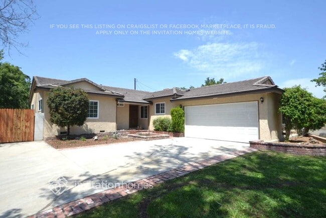 property at 15309 Kingsbury St