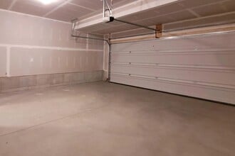 3535 Bushwillow Dr in Uniontown, OH - Building Photo - Building Photo