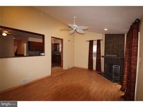 1418 Alexander Way in Bensalem, PA - Building Photo - Building Photo