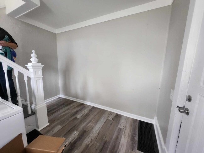 116 N Summit St in Kendallville, IN - Building Photo - Building Photo