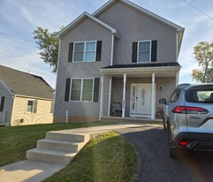 1925 Brady Ave in Halethorpe, MD - Building Photo