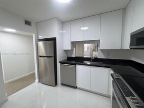 1830 SW 81st Ave in North Lauderdale, FL - Building Photo - Building Photo