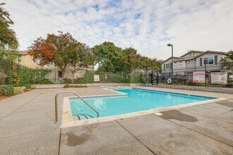 7515 Sheldon Rd, Unit ID1385992P in Elk Grove, CA - Foto de edificio - Building Photo