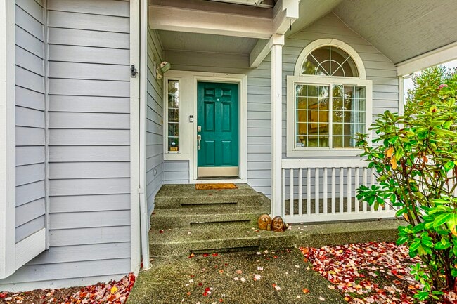 4601 Nassau Ave NE in Tacoma, WA - Building Photo - Building Photo