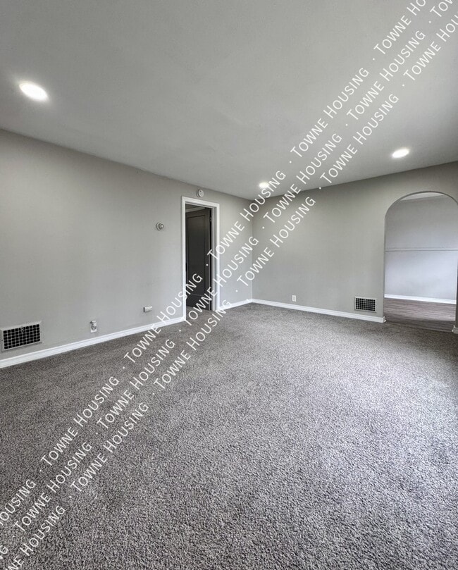 16 Knowlton Ave in Lackawanna, NY - Building Photo - Building Photo