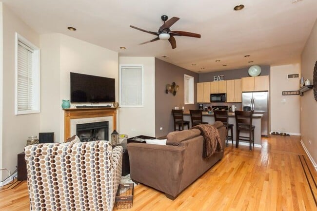 4124 N Kenmore Ave in Chicago, IL - Building Photo - Building Photo