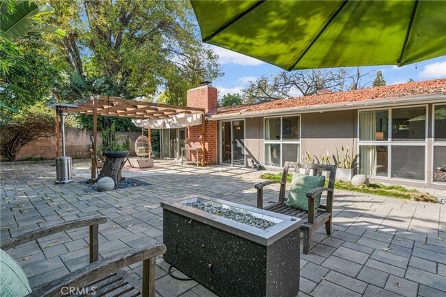 property at 2518 Pearson Ave