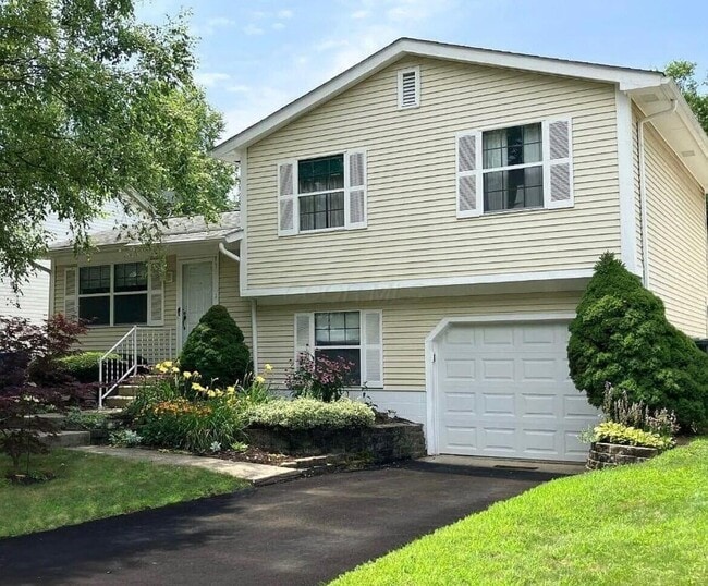 7785 Kiowa Way in Worthington, OH - Building Photo - Building Photo