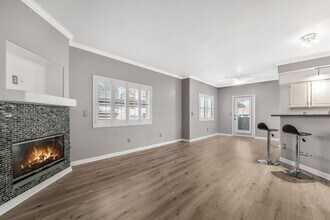 344 Sunward Dr in Henderson, NV - Building Photo - Building Photo