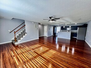 5804 Miss Coral Ct in Virginia Beach, VA - Building Photo - Building Photo