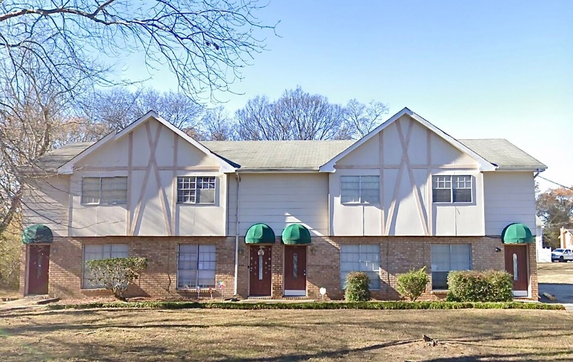 4127 Wilkesview Dr in Chattanooga, TN - Building Photo