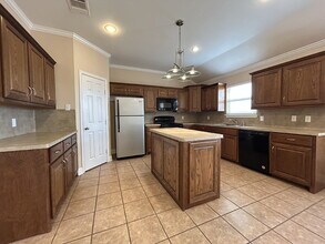 5217 Harvard St in Lubbock, TX - Foto de edificio - Building Photo