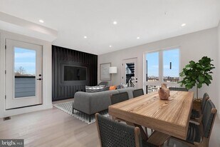 2121 3rd St NE in Washington, DC - Building Photo