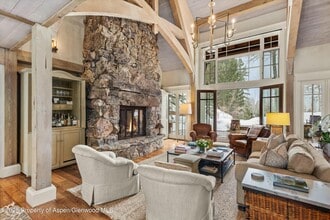 124 Totterdown Rd in Aspen, CO - Building Photo - Building Photo