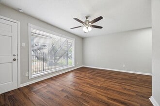 414 Marshall St in Houston, TX - Foto de edificio - Building Photo