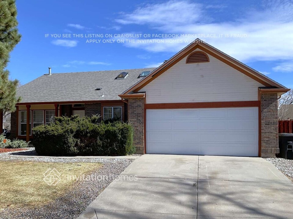 4672 Biscay St in Denver, CO - Building Photo