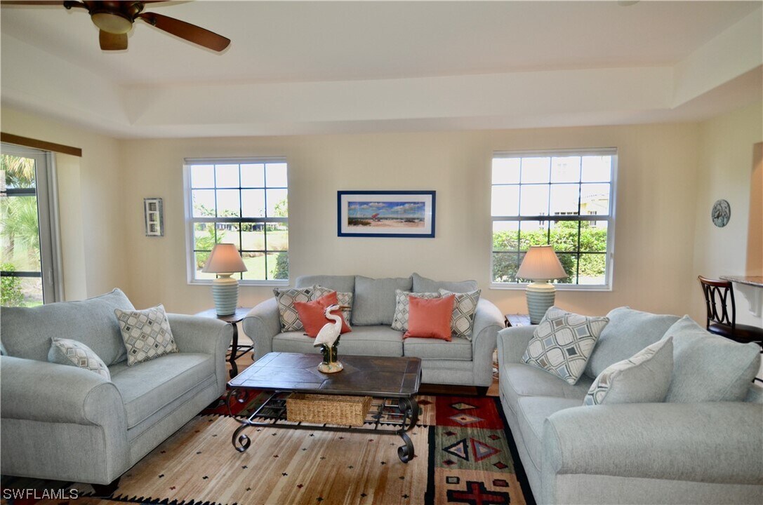 10121 Bellavista Cir in Miromar Lakes, FL - Building Photo