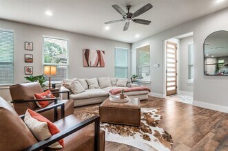 2123 Ramsey Ave in Dallas, TX - Building Photo - Building Photo