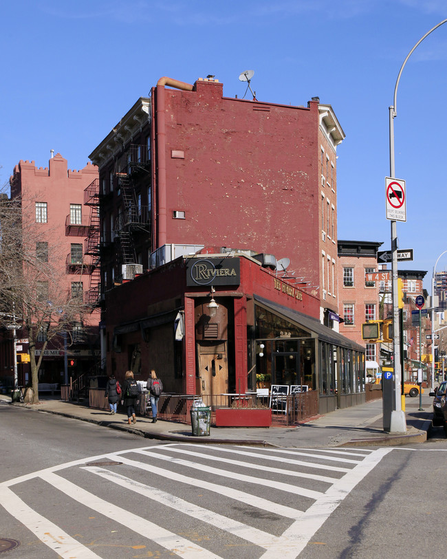 223 W Fourth St in New York, NY - Building Photo - Building Photo