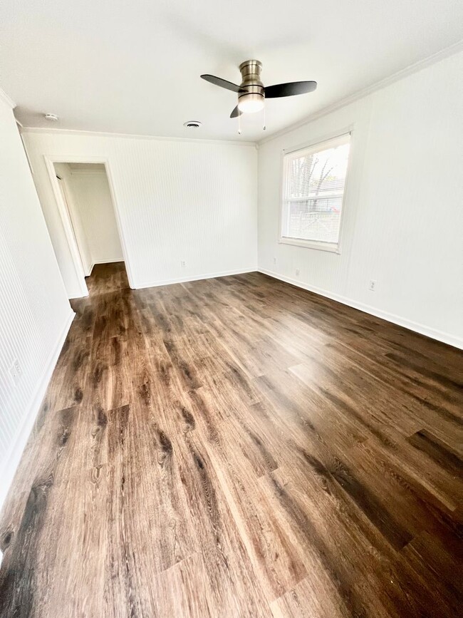 252 Robinwood Ave in Nashville, TN - Building Photo - Building Photo