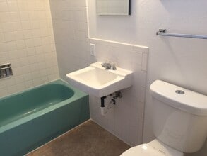 1213 Francis St, Unit 5 in Longmont, CO - Building Photo - Building Photo