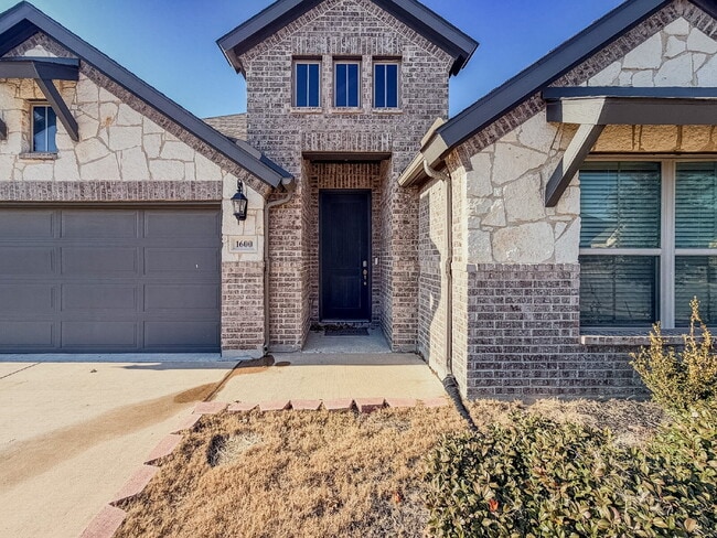 1600 Irene Dr in Burleson, TX - Building Photo - Building Photo