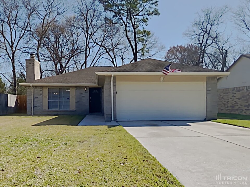 23230 Wintergate Dr in Spring, TX - Building Photo