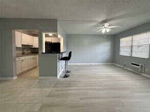 254 Newport P in Deerfield Beach, FL - Building Photo - Building Photo