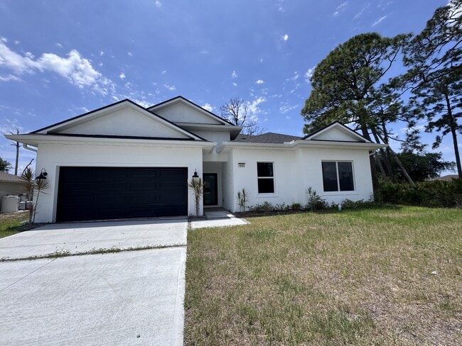 1605 Nora Ln in North Port, FL - Building Photo - Building Photo