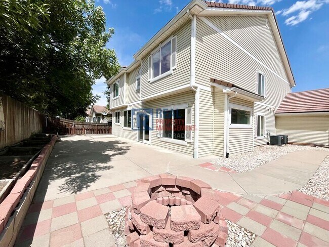 11883 Hannibal St in Commerce City, CO - Building Photo - Building Photo