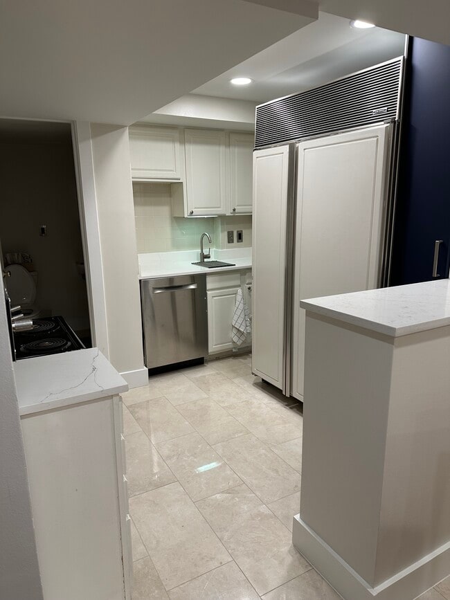 2137 R St NW in Washington, DC - Building Photo - Building Photo