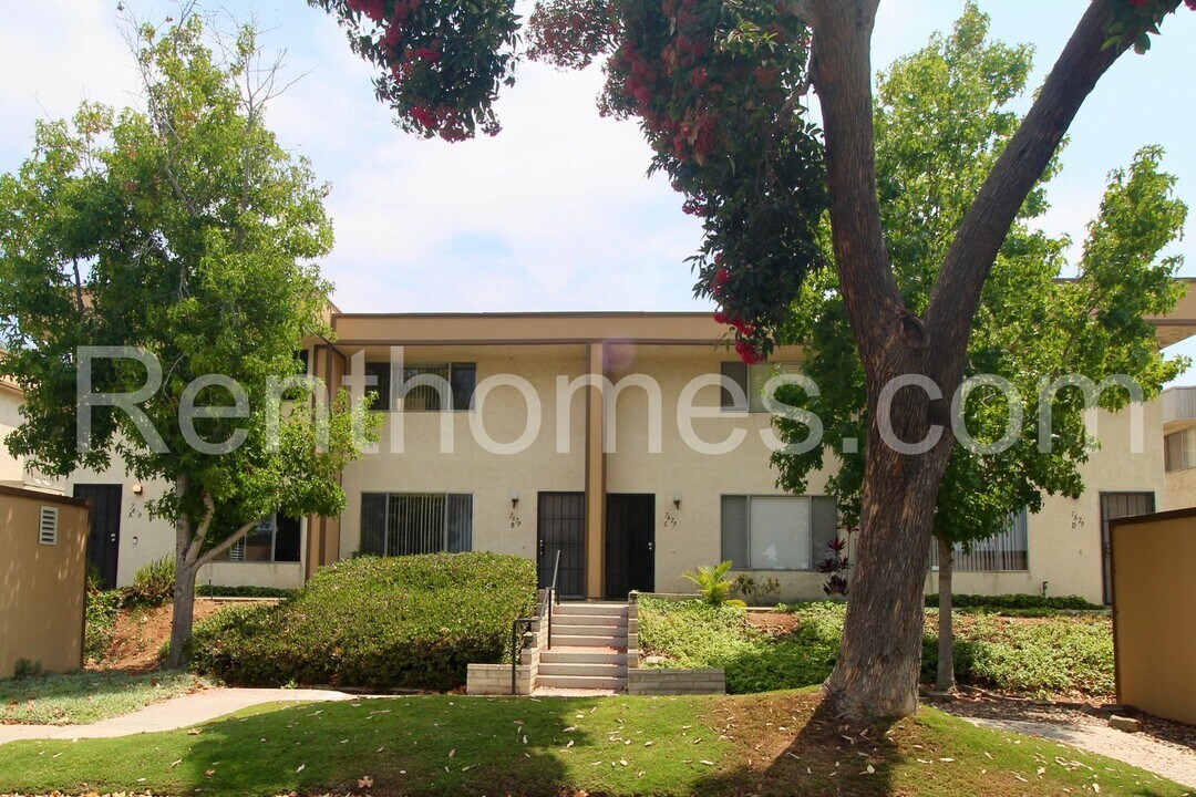 7679 Stalmer St in San Diego, CA - Building Photo