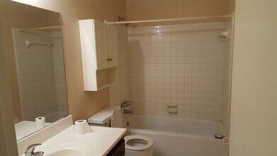 6441 Gillespie Rd in Memphis, TN - Building Photo - Building Photo