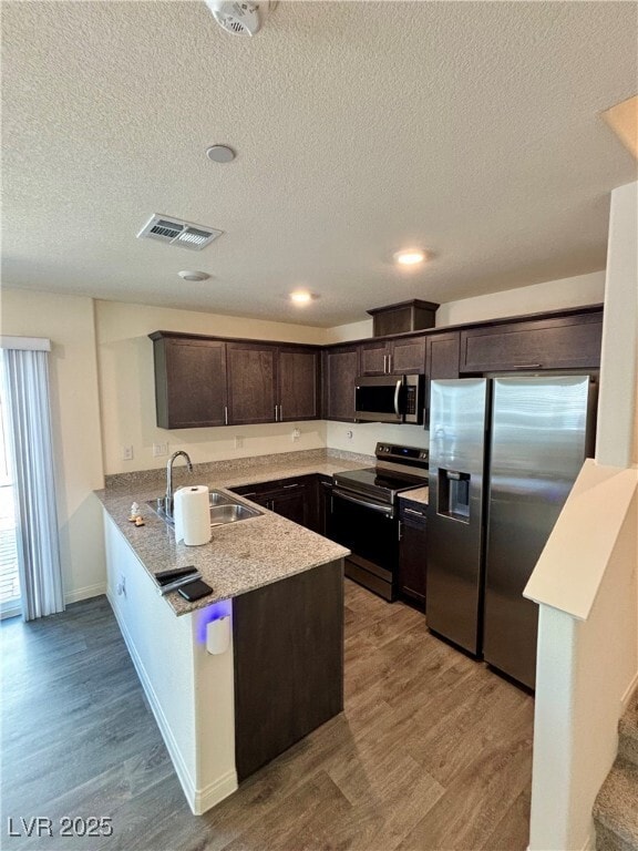 property at 2746 Champagne Gold Ave