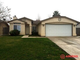 4403 Noella Rd in Bakersfield, CA - Building Photo