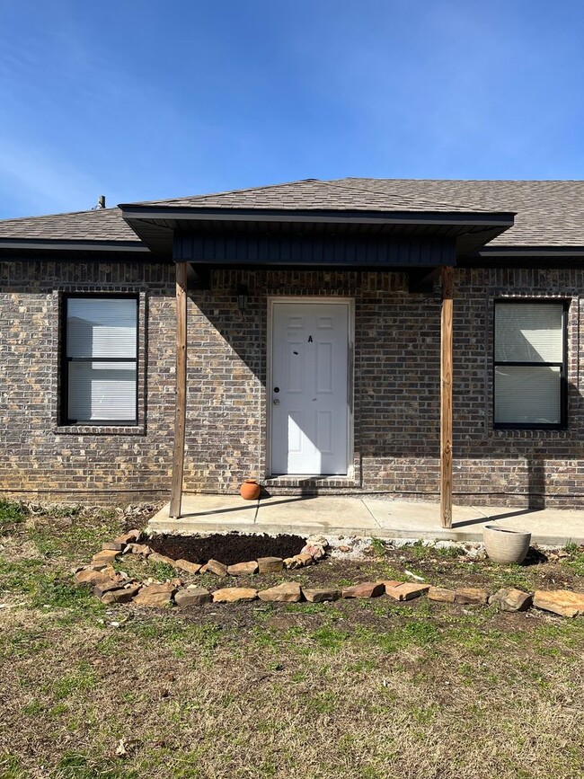 property at 11700 La Estrada Dr