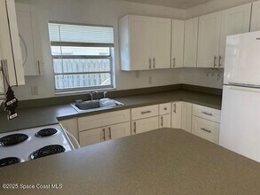 314 Pierce Ave in Cape Canaveral, FL - Building Photo - Building Photo
