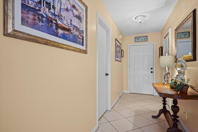 1419 Riverside Cir in Wellington, FL - Building Photo - Building Photo