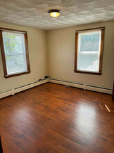 50 Pleasant St-Unit -2 in West Warwick, RI - Building Photo - Building Photo