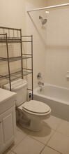 4611 Bayshore Dr, Unit O8 in Naples, FL - Building Photo - Building Photo