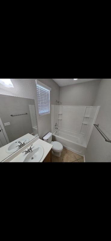 6211 Trenton Parade Ave in Las Vegas, NV - Building Photo - Building Photo