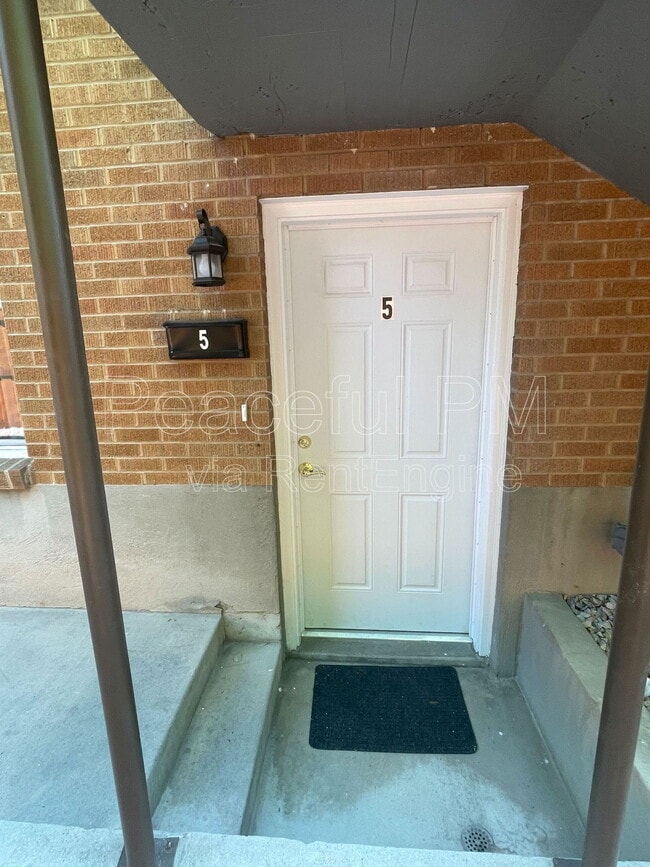 property at 976 E 700 S