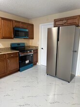 2809 Jefferson Pky in Fort Pierce, FL - Foto de edificio - Building Photo