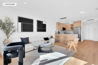 3057-57 Crescent St in Queens, NY - Building Photo - Building Photo
