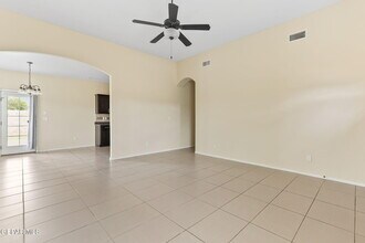 2101 James White Dr in El Paso, TX - Building Photo - Building Photo