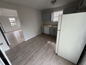 2448 Fairbrook Dr in Nashville, TN - Building Photo - Building Photo