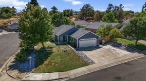 1470 Setter Dr in Redding, CA - Building Photo - Building Photo
